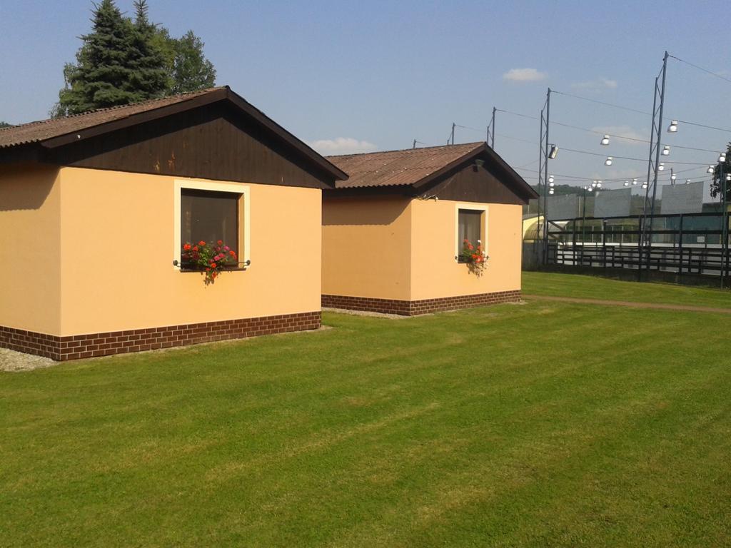 Вилла Sportcentrum Dvorak Глубока-над-Влтавой Экстерьер фото